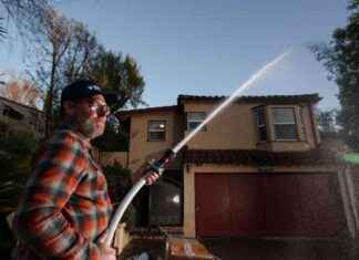 In-Demand Private Fire Hydrants for Affluent Homeowners Post L.A. Wildfires n-demand-private-fire-hydrants-for-affluent-homeowners-post-la-wildfires