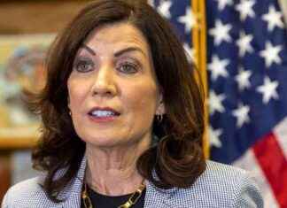 New York Governor Hochul Orders Flags Raised for Trump’s Inauguration in Honor of Jimmy Carter new-york-governor-hochul-orders-flags-raised-for-trumps-nauguration-in-honor-of-jimmy-carter