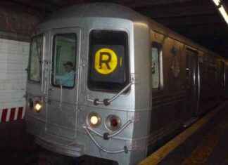 NYPD Seeks Suspects in Queens R Train Theft and Joyride nypd-seeks-suspects-in-queens-r-train-theft-and-joyride
