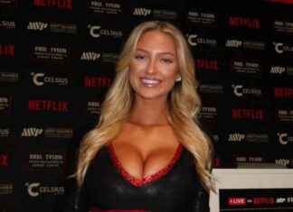 Sydney Thomas Talks About SEC Football Coach Sliding into Her DMs sydney-thomas-talks-about-sec-football-coach-sliding-into-her-dms