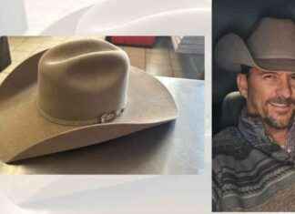 Texas Pizzeria Auctions Hat to Highest Bidder in Wake of Theft Discovery texas-pizzeria-auctions-hat-to-highest-bidder-in-wake-of-theft-discovery
