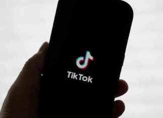 TikTok Threatens Shutdown on Sunday Without ‘Definitive’ Assurances tiktok-threatens-shutdown-on-sunday-without-definitive-assurances