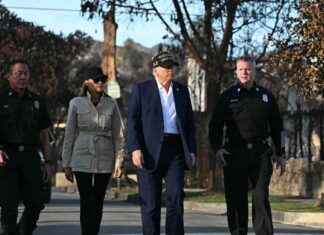 Trump falsely claims military entered California to release water flow trump-falsely-claims-military-entered-california-to-release-water-flow