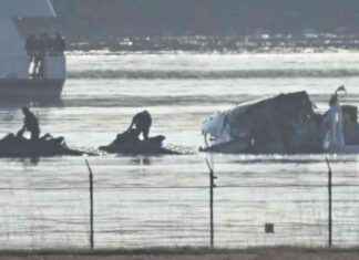 Update: Black Boxes Recovered from Plane and Helicopter Crash with No Survivors update-black-boxes-recovered-from-plane-and-helicopter-crash-with-no-survivors