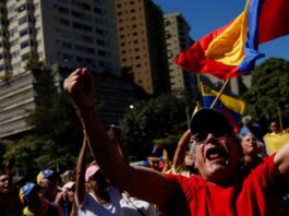 venezuelan-opposition-protests-maduros-nauguration-thousands-rally