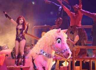 Chappell Roan Grammy Best New Artist Win chappell-roan-grammy-best-new-artist-win