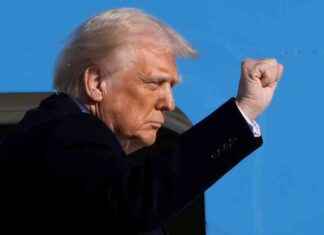 Critics Say Trump Declaring Himself Above Law critics-say-trump-declaring-himself-above-law