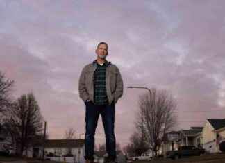 Dan Osborn seeks working-class heroes for U.S. political change dan-osborn-seeks-working-class-heroes-for-us-political-change