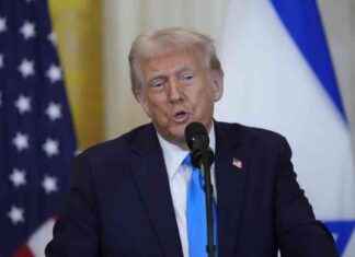 Executive Order Bans Transgender Female Athletes from Competing executive-order-bans-transgender-female-athletes-from-competing