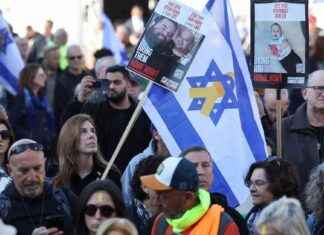 Hostages Released in Gaza, 369 Palestinian Prisoners Exchanged hostages-released-in-gaza-369-palestinian-prisoners-exchanged