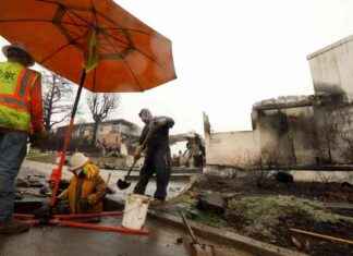 Los Angeles Hit by Severe Atmospheric River Storm Today los-angeles-hit-by-severe-atmospheric-river-storm-today