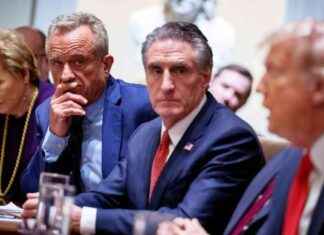 Measles Outbreak Poses Political Risk for Trump measles-outbreak-poses-political-risk-for-trump