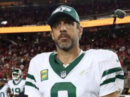 mixed-emotions-among-jets-players-over-aaron-rodgers-dismissal