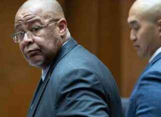 Probation Officer in L.A. Teen Bending Video Receives No-Jail Plea Deal probation-officer-in-la-teen-bending-video-receives-no-jail-plea-deal