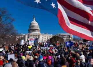 Protests Erupt Across Country on ‘Not My Presidents Day’ protests-erupt-across-country-on-not-my-presidents-day