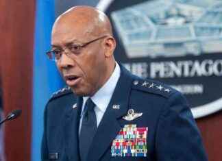 SEO Title: Trump Removes Chairman of Joint Chiefs of Staff seo-title-trump-removes-chairman-of-joint-chiefs-of-staff