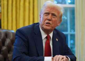 Steep Tariffs Imposed by Trump on Canada and Mexico steep-tariffs-mposed-by-trump-on-canada-and-mexico