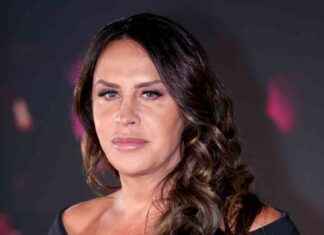 Transgender Oscar Nominee Apologizes for Controversial Tweets: George Floyd, Islam transgender-oscar-nominee-apologizes-for-controversial-tweets-george-floyd-slam