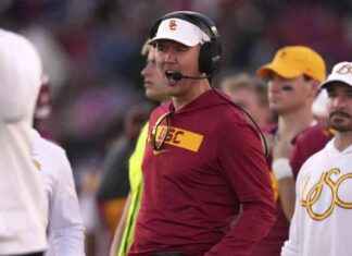 USC Cancels Annual Spring Football Game, Following Nebraska and Ohio State usc-cancels-annual-spring-football-game-following-nebraska-and-ohio-state