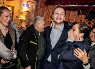 Center-Right Party Wins Greenland’s Election Amid Trump’s Control Bid center-right-party-wins-greenlands-election-amid-trumps-control-bid