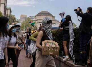 Columbia University Anti-Israel Protesters React to Trump’s Grant Cut columbia-university-anti-srael-protesters-react-to-trumps-grant-cut