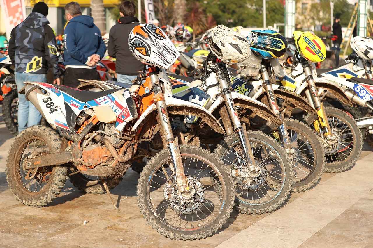 Techniques for Cranking the DRZ400 Engine