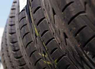 How Long Does It Take to Change Tires? A Step-by-Step Guide How Long Does It Take to Change Tires? A Step-by-Step Guide