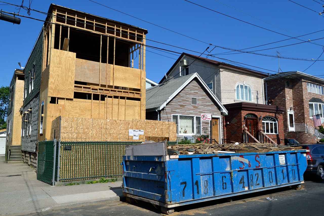 Tips for Reducing Dumpster Rental Costs