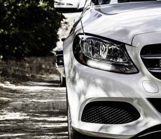 How Much Does It Cost to Repaint the Hood of a Car? How Much Does It Cost to Repaint the Hood of a Car?