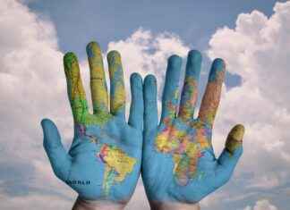 How to Get to Floor 12 in Tiny Rogues How to Get to Floor 12 in Tiny Rogues