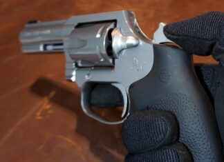 How to Remove the Barrel from a 1974 Marlin 22 Model 40 How to Remove the Barrel from a 1974 Marlin 22 Model 40