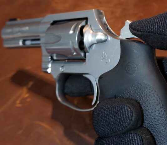 How to Remove the Barrel from a 1974 Marlin 22 Model 40 How to Remove the Barrel from a 1974 Marlin 22 Model 40