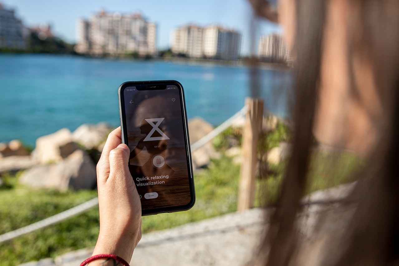 How to Access Storefronts on the Amazon App