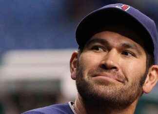 Johnny Damon unfazed by fan backlash for supporting Trump johnny-damon-unfazed-by-fan-backlash-for-supporting-trump