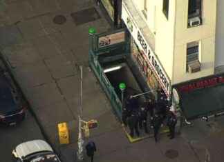 Man attacked on L train in Brooklyn: Police man-attacked-on-l-train-in-brooklyn-police