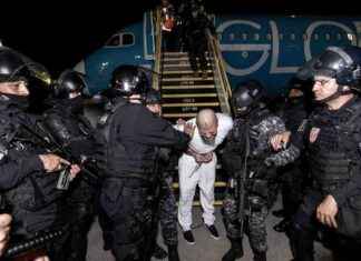 Trump administration defies judge, continues deportation flights: Sources trump-administration-defies-judge-continues-deportation-flights-sources