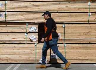 Trump Tariffs: Effects on Canada, Mexico, China retaliates trump-tariffs-effects-on-canada-mexico-china-retaliates