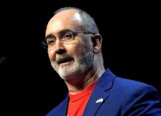 Trump Tariffs on Canada, Mexico to Boost US Economy trump-tariffs-on-canada-mexico-to-boost-us-economy