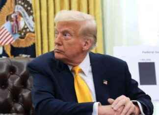 U.S. Considers Tariffs on Canadian Dairy and Lumber us-considers-tariffs-on-canadian-dairy-and-lumber