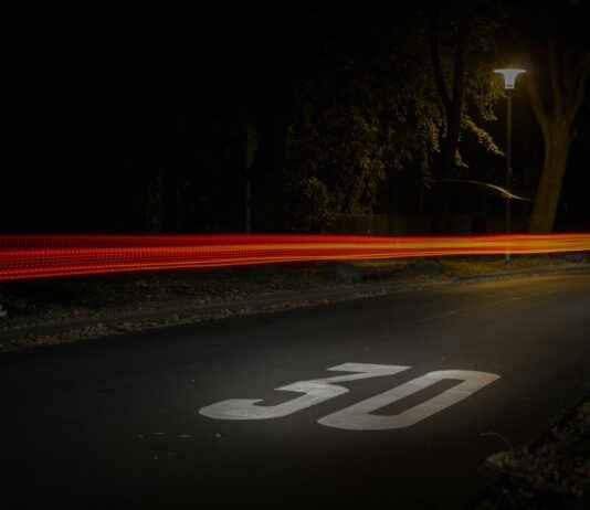 Borussia Mönchengladbach vs Bayern Munich Lineups – Confirmed Teams & Match Analysis Borussia Mönchengladbach vs Bayern Munich Lineups – Confirmed Teams & Match Analysis