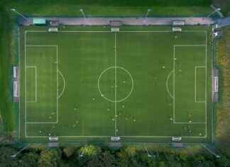 Brighton & Hove Albion vs Nottingham Forest Lineups – Match Day Squads Brighton & Hove Albion vs Nottingham Forest Lineups – Match Day Squads