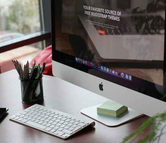 What Is The Latest News On The 32-Inch iMac What Is The Latest News On The 32-Inch iMac