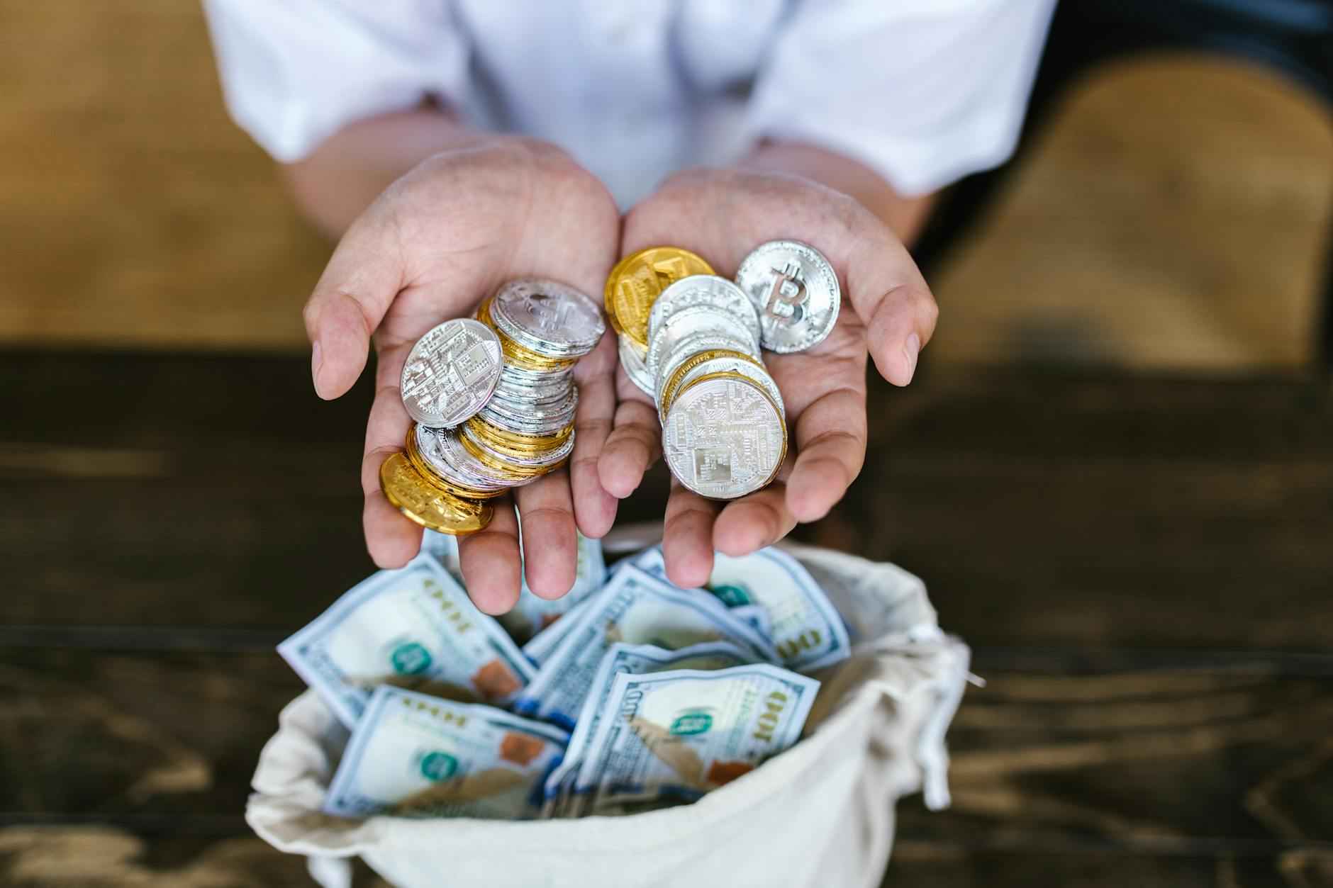 How Do Stablecoins Work?