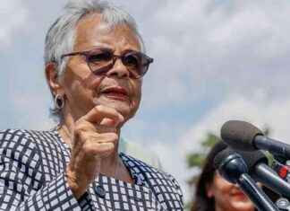 Dem Lawmakers Defend ICE Facility ‘Storming’ against Trump Admin dem-lawmakers-defend-ce-facility-storming-against-trump-admin