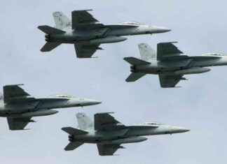 F-18 Fighter Jets to Fly Over Hudson River for Fleet Week Display f-18-fighter-jets-to-fly-over-hudson-river-for-fleet-week-display