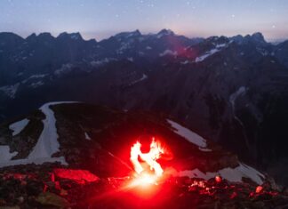 OnThisVerySpot: Discover Hidden Stories That Will Amaze You