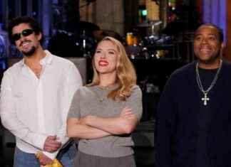 Scarlett Johansson Stars in ‘SNL’ Season 50 Finale scarlett-johansson-stars-in-snl-season-50-finale