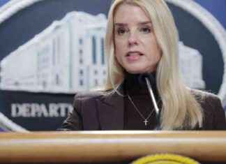 Trump Administration Seeks to Dissolve Flores Agreement on Detention of Unaccompanied Minors trump-administration-seeks-to-dissolve-flores-agreement-on-detention-of-unaccompanied-minors