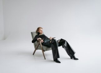 Editor Benjamin Tech Guru Keezy.co: Unlock Expert Tips and Secrets