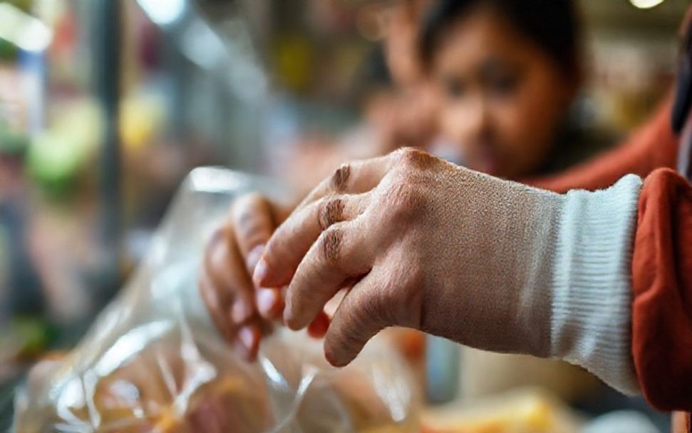 Understanding How Food Inflation Disproportionately Affects Families 3 5 Ways Food Inflation Forces Families to Make Tough Choices*